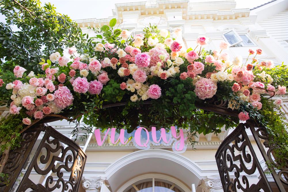 Biệt thự của ca sĩ Minh Hằng lộng lẫy ngày vu quy-4