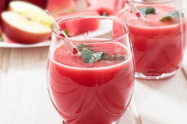 Trứng luộc hay bị nứt vỡ và lòng bên trong lồi ra ngoài? Thêm một bước nữa, trứng không bị vỡ nát mà bóc rất dễ dàng-5