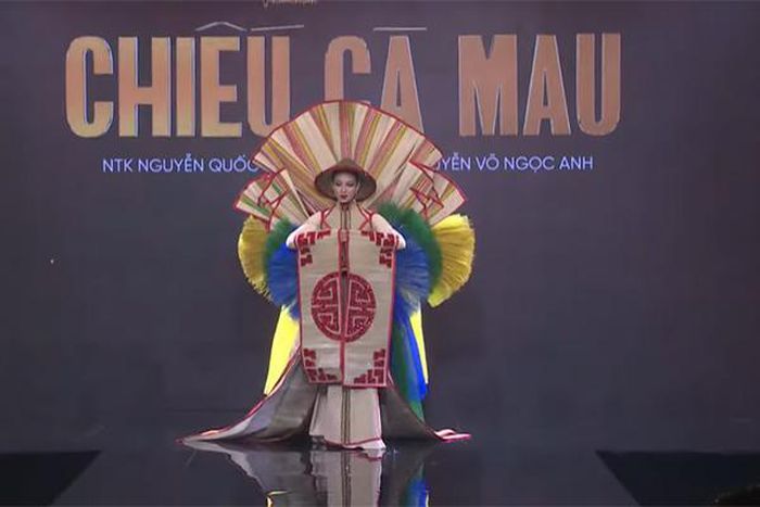 Trang phục dân tộc gây tranh cãi của Hoa hậu Hoàn vũ Việt Nam 2022-5