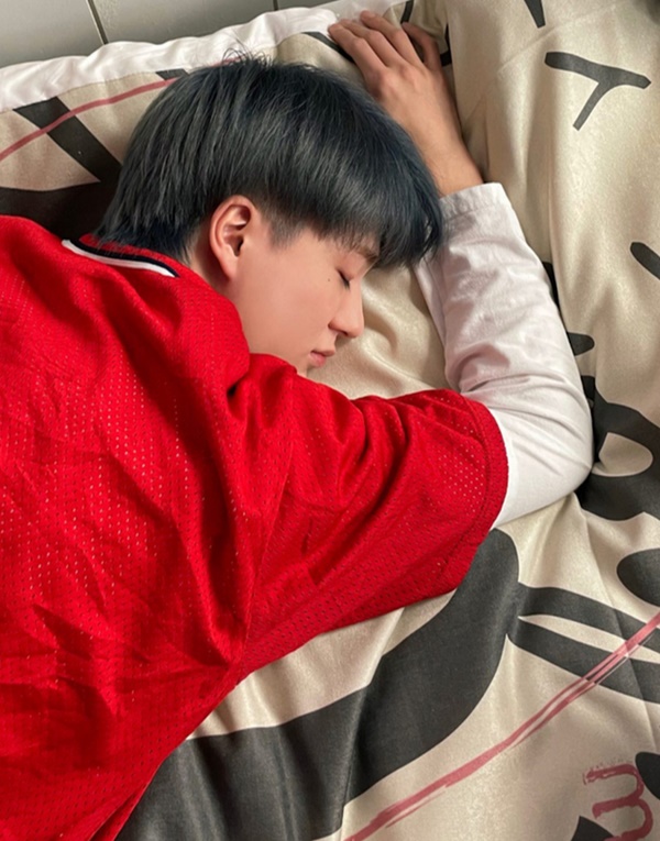 5 thói quen ăn uống chẳng khác nào đang hành hạ dạ dày, khiến bệnh tật ùn ùn kéo đến nhưng người trẻ tuổi nào cũng làm-4