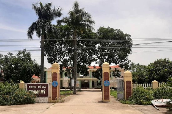 Chủ tịch xã bị