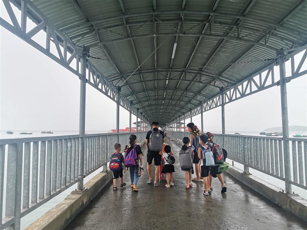 Bỏ quên con ở trạm dừng nghỉ, ông bố&nbsp;Hà Nội tha thiết tìm lại tài xế-1