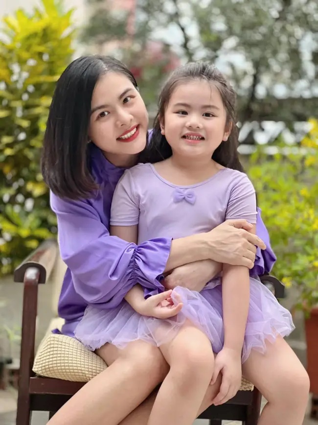 Vân Trang có cách dạy con cực khéo: Áp dụng 1 NGUYÊN TẮC khiến con ngoan ngoãn, nghe lời-1