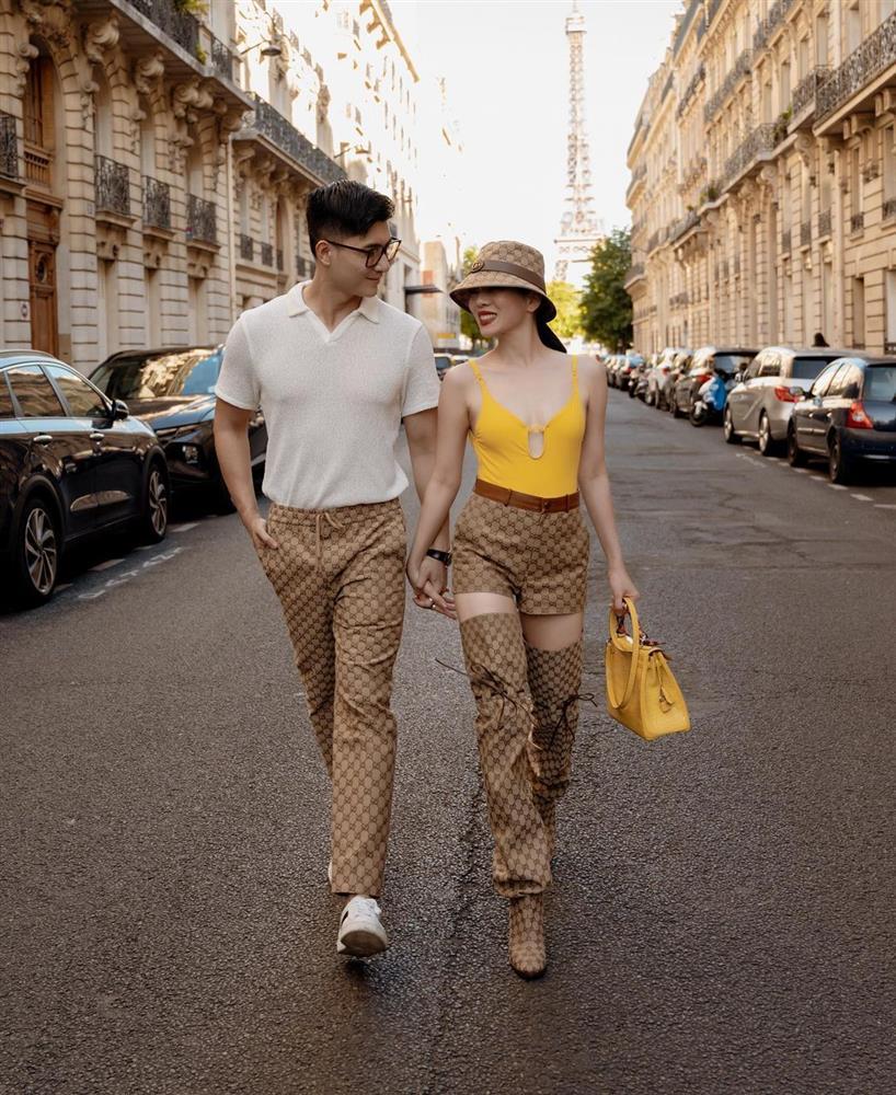 Lệ Quyên - Lâm Bảo Châu diện đồ đôi sặc mùi tiền lẫn tình ở trời Tây-1