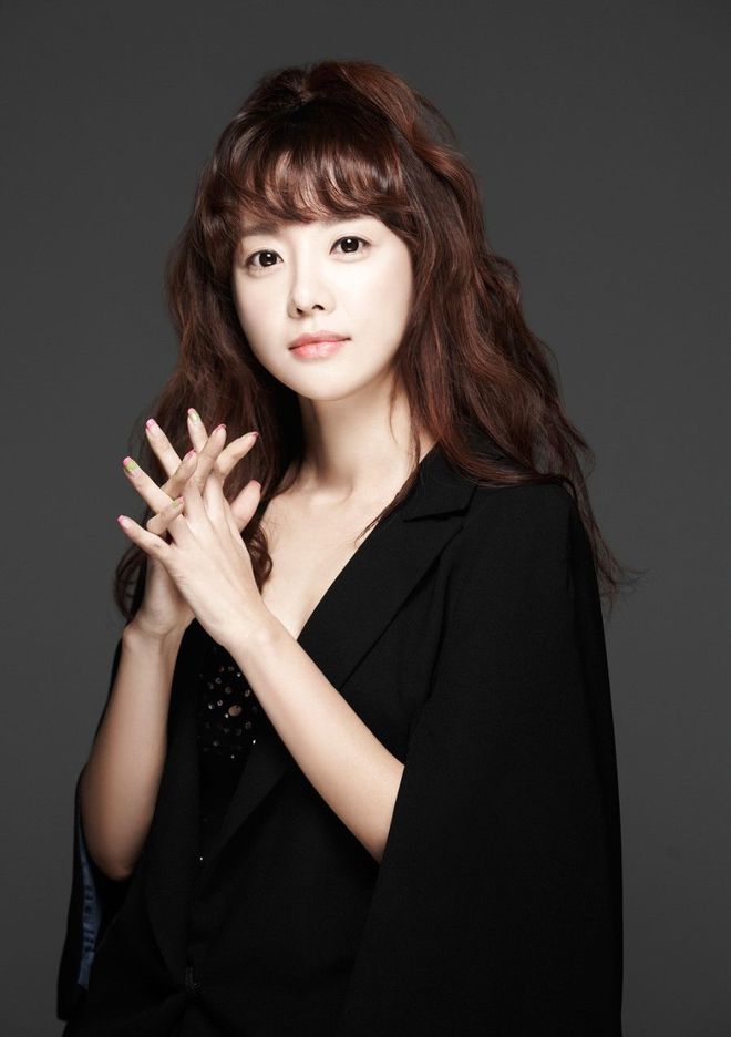 Choi Ji Woo ngầm lên tiếng về thông tin bị chồng dùng hung khí tấn công trước nhà-5