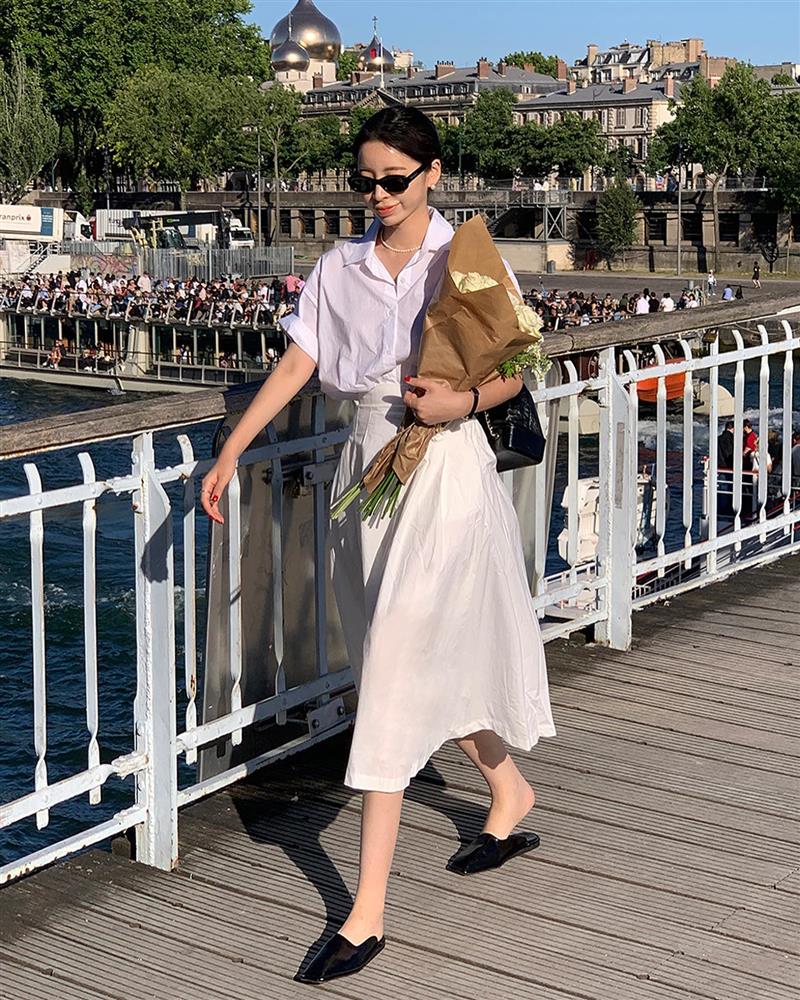 5 kiểu áo sơ mi trẻ trung nhất, nàng ngoài 30 tuổi nên sắm hết-20