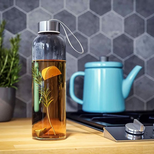 Nhiều gia đình uống nước để trong tủ lạnh kiểu này mà không biết cực kỳ độc hại-3