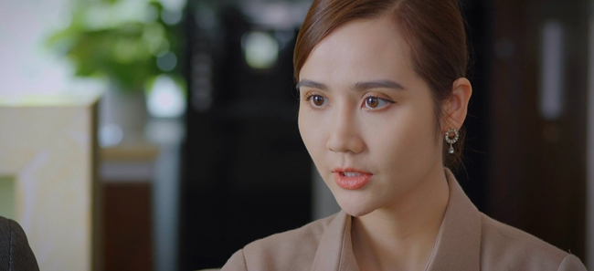 Thương ngày nắng về: Lộ lý do Trang phải ký hợp đồng hôn nhân, bố Duy âm thầm điều tra thân thế cực tinh vi-2