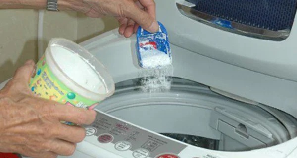 Trên thân máy giặt có một nút nhỏ quan trọng, biết sử dụng tiết kiệm tiền triệu mỗi năm-1