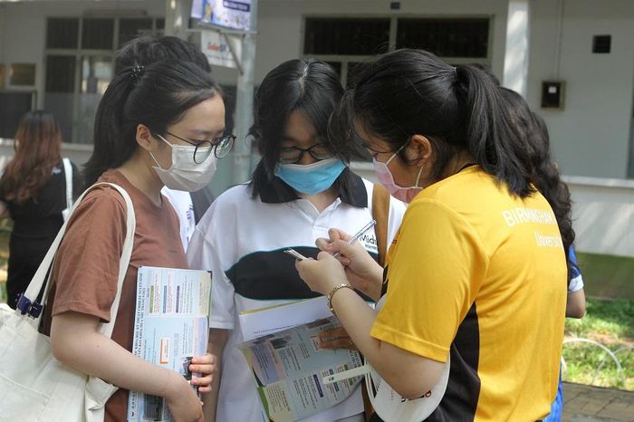 ĐH Kinh tế Quốc dân dự kiến không tuyển sinh từ điểm thi tốt nghiệp-1