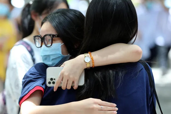 Học sinh Hà Nội thi lớp 10 dưới áp lực ‘tỉ lệ chọi cao chưa từng thấy’-13