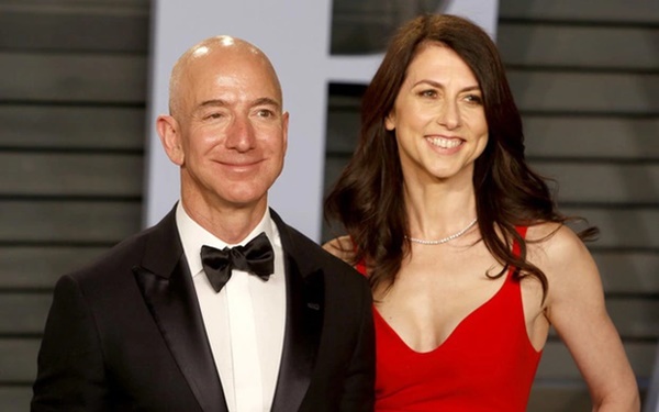Con gái duy nhất của tỷ phú Jeff Bezos: Được nhận nuôi từ nhỏ, phải tiêu hết 1,1 tỷ đồng/tuần, tương lai thừa hưởng khối tài sản hàng trăm tỷ USD của cha-1