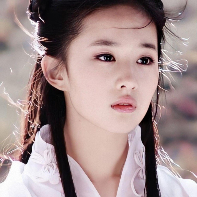 Chuyện cũ bị đào lại: Năm xưa Lưu Diệc Phi cướp vai Tiểu Long Nữ từ tay Châu Tấn, còn lợi dụng tiền bối để lăng xê phim?-4