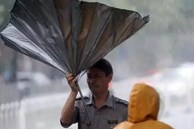 Thời tiết 'quái dị' tấn công siêu đô thị của Trung Quốc