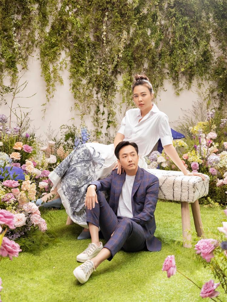 Vợ Cường Đô La treo status vỗ mặt cực gắt, chuyện gì đây?-2