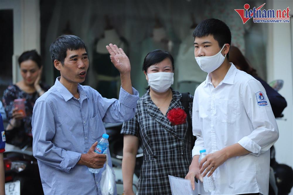 Học sinh Hà Nội thi lớp 10 dưới áp lực ‘tỉ lệ chọi cao chưa từng thấy’-4