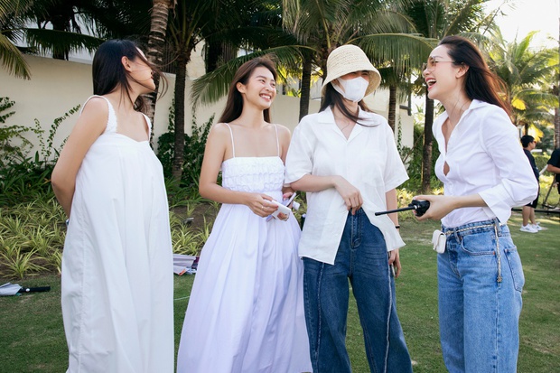 Hội mỹ nhân lộ diện trong đám cưới Minh Hằng: Đông Nhi - Mai Phương Thuý cực xinh, cô dâu chiếm sóng-4