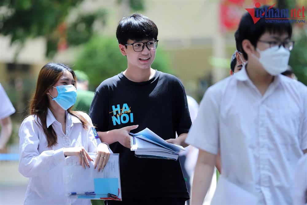 Đề tiếng Anh vào lớp 10 vừa sức, học sinh khá giỏi dễ dàng đạt 8-10 điểm-1