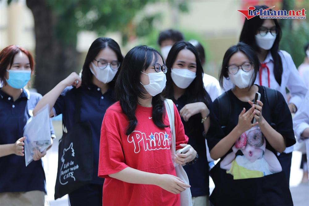 Đề Toán thi lớp 10 Hà Nộ giảm nhiệt nắng nóng, sẽ không hiếm điểm 9, 10-3