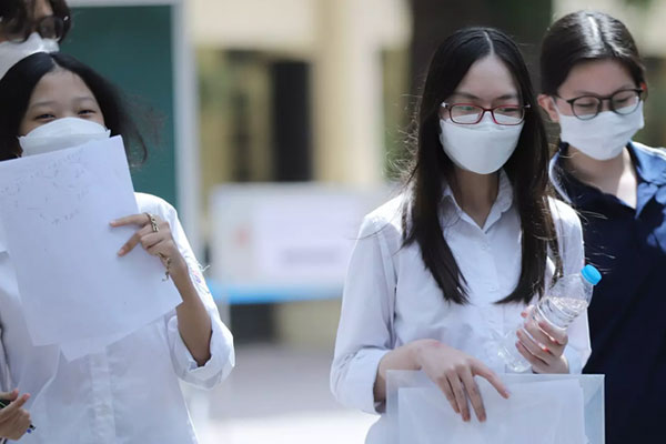 Gợi ý đáp án môn Toán thi vào lớp 10 tại Hà Nội năm 2022-6