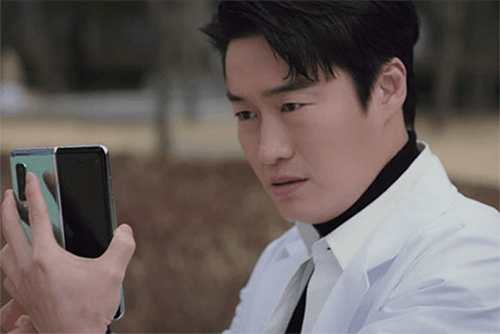 3 giờ sáng, bạn thân gửi tin nhắn: “Tôi có thai rồi. Bạn phải cưới tôi”, tôi thẳng thừng đáp lại 1 câu khiến cô ấy cứng họng