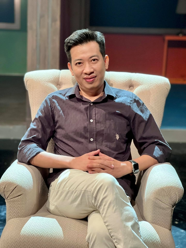 Nhà văn Hoàng Anh Tú nhắn nhủ xúc động đến các sĩ tử 2007: Cứ khóc nếu con thua nhưng hãy cười sau đó vì bố mẹ bên con!-1