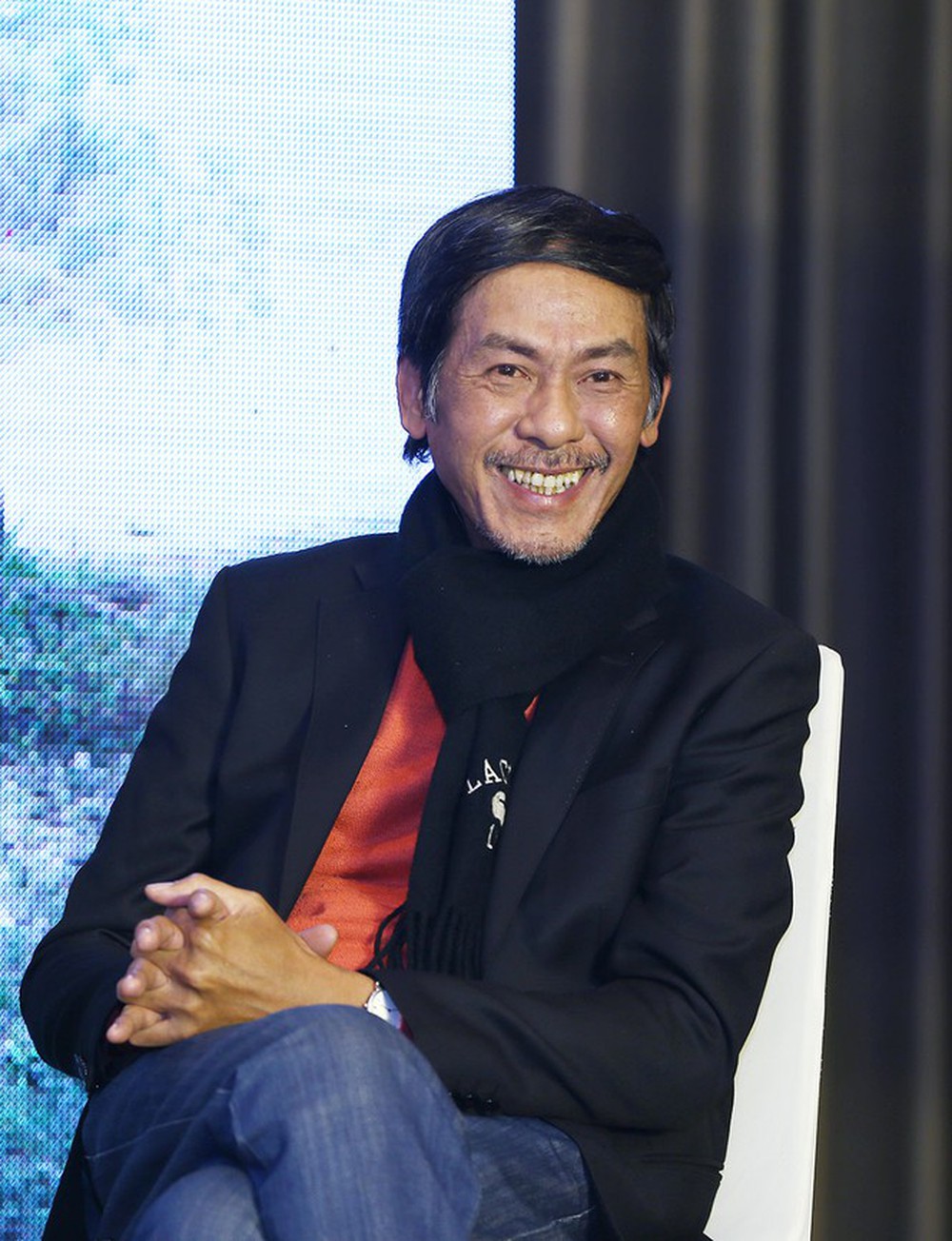 NSND Bùi Bài Bình: Khắc khổ trên phim, tuổi U70 sống viên mãn bên vợ nổi tiếng một thời-3