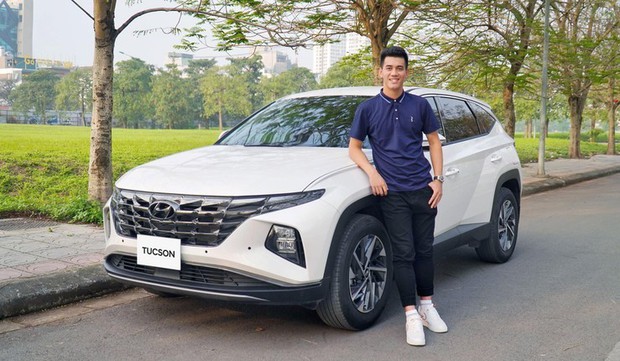 Hoàng Đức bất ngờ tiết lộ Tiến Linh là vua đất, tài sản của tiền đạo CLB Bình Dương khủng cỡ nào?-4