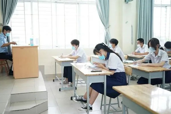 Phụ huynh xót xa nhìn con sút cân, mất ăn mất ngủ lo học thi vào trường chuyên-3