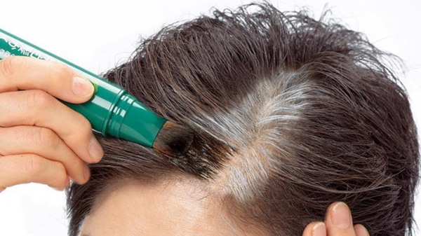 Thực hư tin đồn người tóc bạc ít bị ung thư, vị trí tóc bạc sẽ báo hiệu những bệnh gì liên quan-2