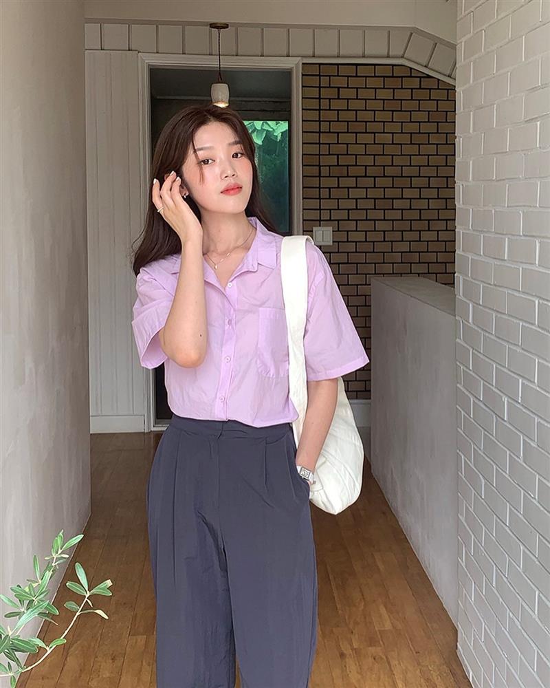 Mặc gì đi làm ngày nóng đỉnh điểm? Nàng công sở hãy áp dụng 5 công thức nhẹ mát này-13