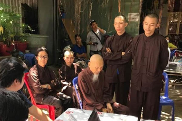 Những kẻ mạo danh tu hành ở Tịnh thất Bồng Lai” để trục lợi như thế nào?-4