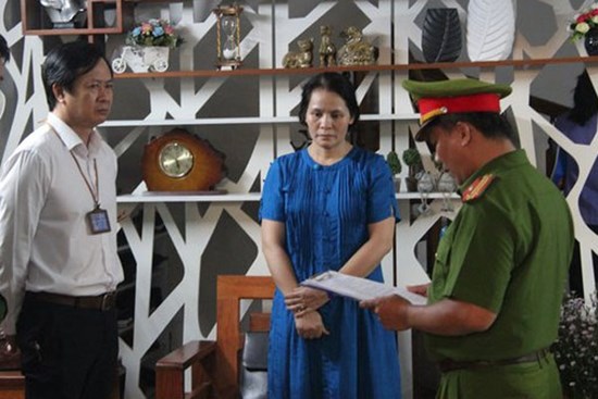 Bắt Giám đốc CDC Đà Nẵng liên quan đến Việt Á