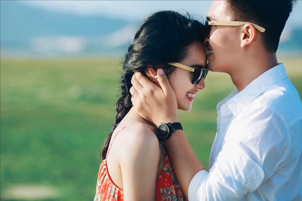 Đàn ông sau khi ngoại tình thường có 3 thói quen dù cố giấu cũng không được, các cô vợ phải để ý!-1