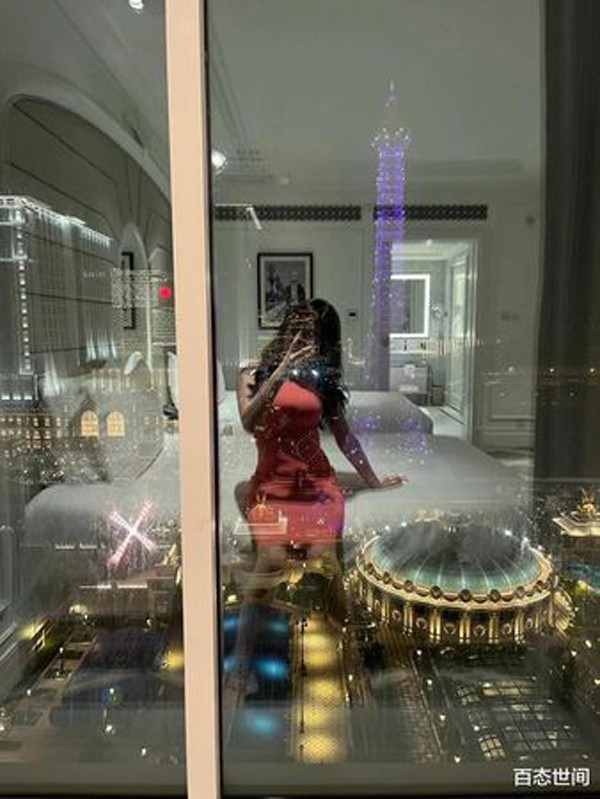 Bắt quả tang vợ ngoại tình, người chồng cay đắng: Em ở đây vui vẻ, anh phải ở nhà trông con-1