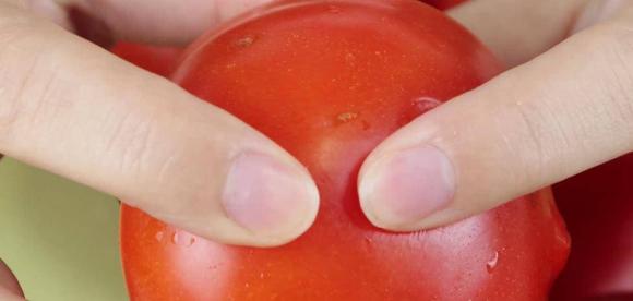 Khi mua cà chua tốt nhất nên chọn loại 6 lá”, lưu ý 2 điểm này sẽ không mua phải cà chua hóc môn-7