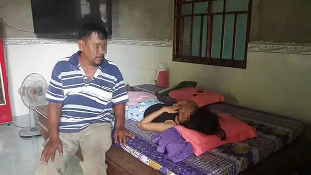 Hành động đáng ngờ của quản lý karaoke thác loạn IDOL-1