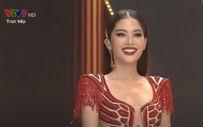 Cựu thí sinh Next Top Model và chị gái Nam Em giành cú đúp đêm Bán kết Hoa hậu Hoàn vũ Việt Nam 2022-5
