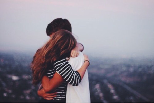 Mẹ đơn thân lấy trai tân, đêm tân hôn bố mẹ chồng nói 1 câu khiến nàng dâu sững người-1