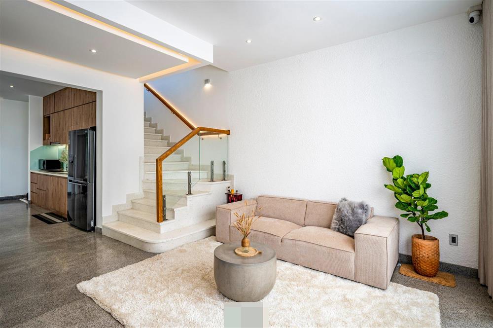 Tổ ấm của gia đình 3 thế hệ với không gian xanh và mảng tường gạch nung hoài cổ-19