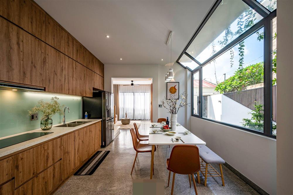 Tổ ấm của gia đình 3 thế hệ với không gian xanh và mảng tường gạch nung hoài cổ-24