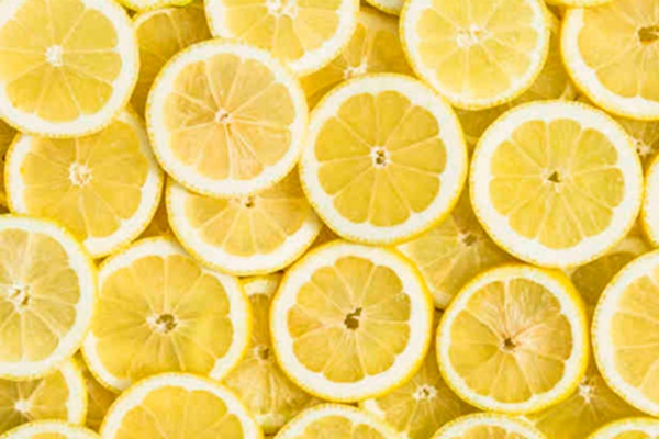 Mạch máu có bị tắc nghẽn hay không chỉ cần đi bộ 3 bước là biết, nếu có 3 dấu hiệu này ở chân thì cần đi khám càng sớm càng tốt-4