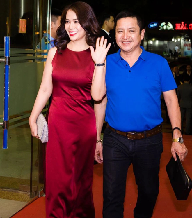 NSƯT Chí Trung nói về chuyện tình với bạn gái: Chúng tôi yêu thôi chứ không cưới-4