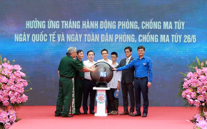 Mít tinh hưởng ứng Tháng hành động phòng, chống ma túy năm 2022-1