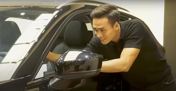 Hé lộ không gian sống của cầu thủ lội ngược dòng còng lưng trả nợ cùng bố mẹ-13