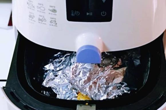 Món gà nướng giòn phổ biến vị rất ngon, thịt ngọt và có thể làm bằng nồi chiên không dầu-8