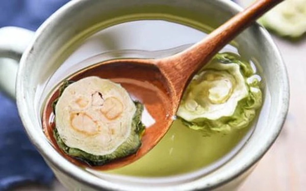 Mùa hè uống trà xanh cho thêm một thứ đảm bảo da trắng mịn, bụng phẳng lỳ-1