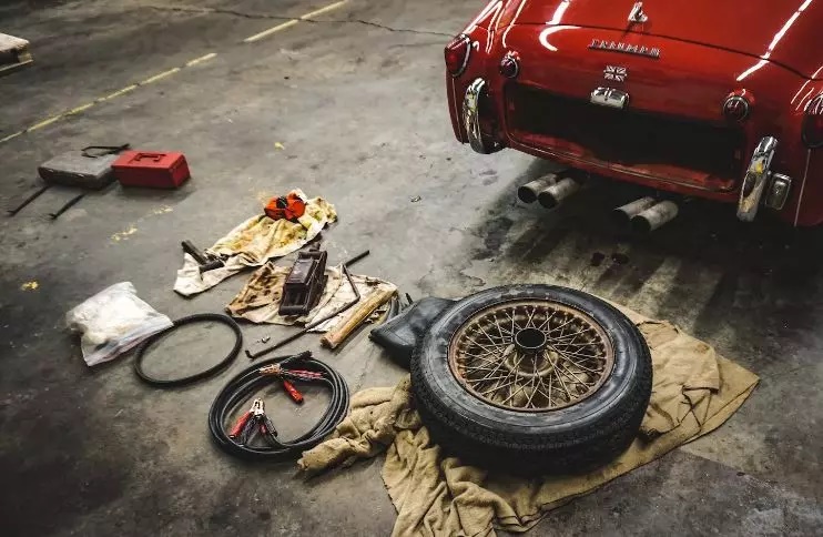 Những việc phải làm ngay nếu ô tô cũ của bạn đang rất hao xăng-1