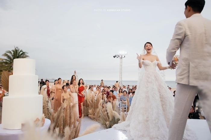 Minh Hằng thẳng thắn đáp trả những bình luận chê chồng: Người có văn hóa sẽ không nói những lời như thế-5