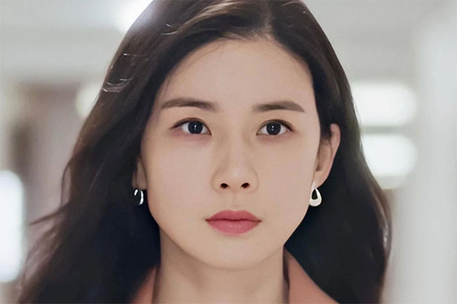 Mẹ chồng nói lương chồng 20 triệu thì vợ phải làm việc nhà, nghe xong, tôi lấy ra một vật, bà không nói nên lời-1